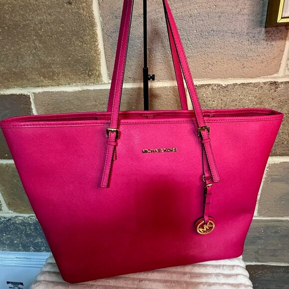MICHAEL Michael Kors Handbags - Michael Kors Jet Set Tote Bag